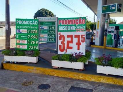 Gasolina fica mais barata e pode ser encontrada por R$ 3,19 na Capital