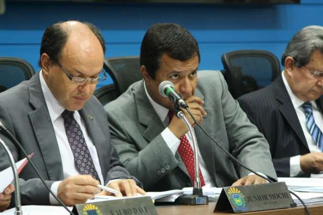 Relat&oacute;rio da CPI da Sa&uacute;de ser&aacute; encaminhado para 13 &oacute;rg&atilde;os em MS