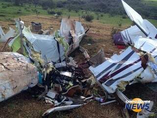 Avião Cesna 206 ficou completamente destruído. (Foto: Jessyca Lima/Arquivo)