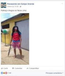 Homem vestido de palhaço teria sido fotografado no Nova Lima (Foto: Facebook/Reprodução)