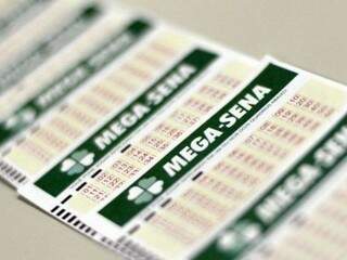Mega-Sena acumula de novo e sorteio mais R$ 17 milh&otilde;es na quinta-feira