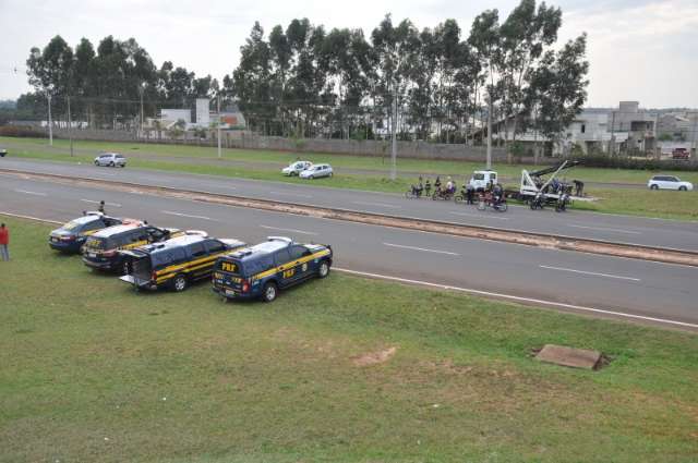 PRF, PM e Agetran fazem duas blitze em 300 m para &quot;pegar&quot; motociclista