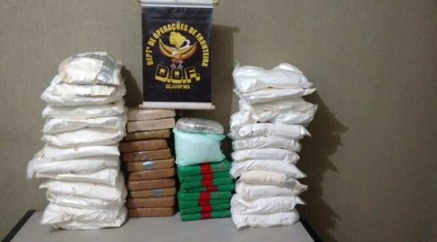 Traficantes ignoram fiscaliza&ccedil;&atilde;o e s&atilde;o presos com 72 quilos de coca&iacute;na