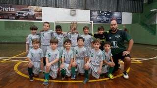 Futsal de base na Copa Pelezinho; rodada deste sábado terá seis jogos no Ginásio Pelezinho/União dos Sargentos, em Campo Grande (Foto: Copa Pelezinho/Divulgação)