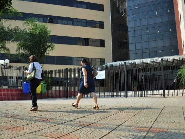 Instituto dos Advogados pede ao TJ a volta do expediente integral