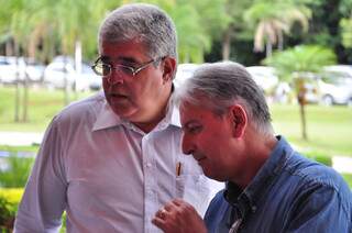 Secretário Carlos Marun (esquerda), ao lado do secretário de Fazenda, Mario Sérgio Lorenzeto. Foto: João Garrigó