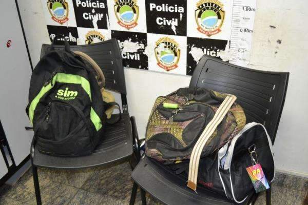 Meninas de 14 e 16 anos s&atilde;o flagradas pedindo carona com 27kg de maconha