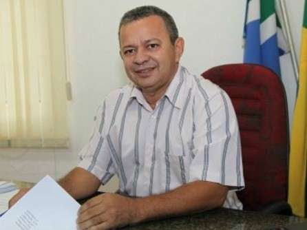 MPE investiga nepotismo, mas prefeito afirma que parentes s&atilde;o concursados