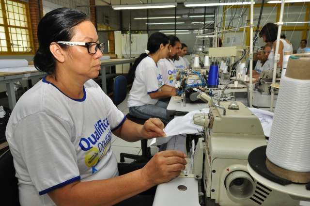 Na contram&atilde;o do pa&iacute;s, cidade de MS abre 570 novos postos de trabalho