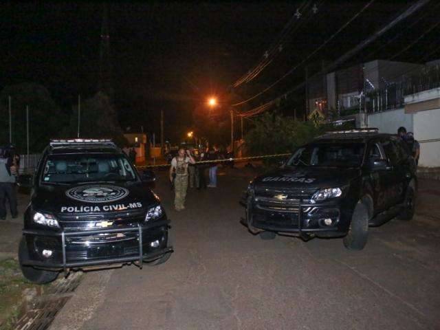 Filho de PM foi morto com tiros de fuzil, mas alvo de pistoleiros era o pai