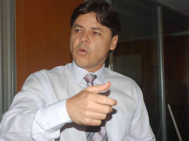  Deputado solicita instala&ccedil;&atilde;o de balan&ccedil;as para evitar danos a rodovias