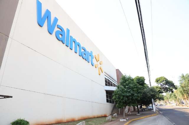 Walmart fecha as portas no domingo e pega lojistas de surpresa 