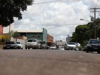 Rua Brilhante é uma das que terá asfalto trocado (Foto: Marcos Ermínio)