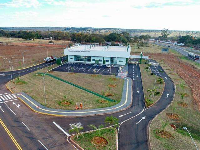 Munic&iacute;pio inaugura terminal rodovi&aacute;rio de R$ 2,4 milh&otilde;es na BR-267