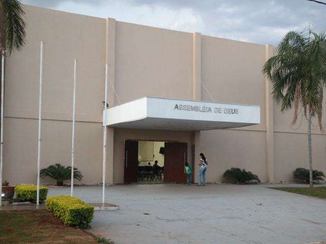 Justi&ccedil;a determina reintegra&ccedil;&atilde;o de posse da igreja fundada por Olarte
