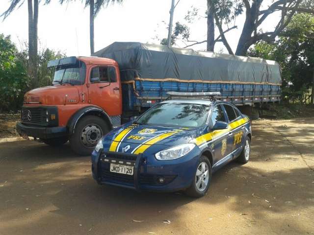 Paulista &eacute; preso com carga de 400 caixas de cigarro contrabandeadas