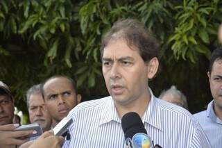 Prefeito visita Guarda Municipal junto com novo comandante