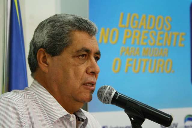 Andr&eacute; diz que se fosse Bernal n&atilde;o fugiria do debate e iria &agrave; C&acirc;mara