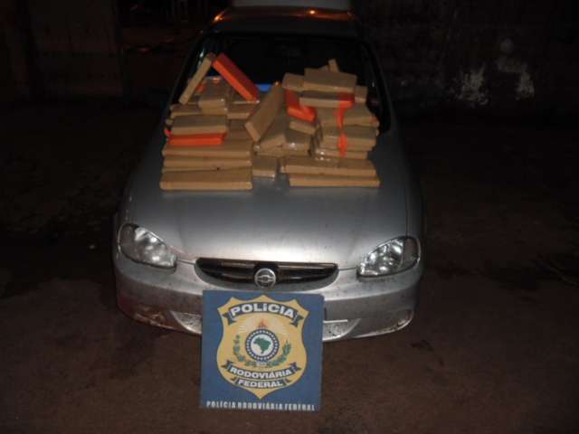 PRF apreende mais de 98 kg de maconha e 38 kg de coca&iacute;na em Ponta Por&atilde;