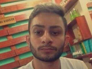 Suspeito nega assassinato de jovem ap&oacute;s confus&atilde;o em conveni&ecirc;ncia