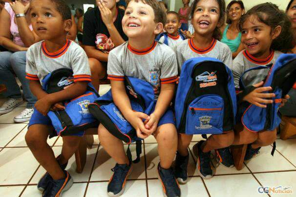  Mais de 81 mil alunos da rede municipal voltam &agrave;s aulas nesta quinta-feira