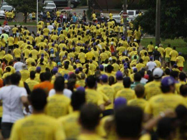 Com participantes de v&aacute;rios estados, corrida S&atilde;o Bento re&uacute;ne 2 mil pessoas