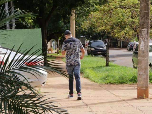 Comerciante comprou arma h&aacute; uma semana e matou por d&iacute;vida de R$ 200