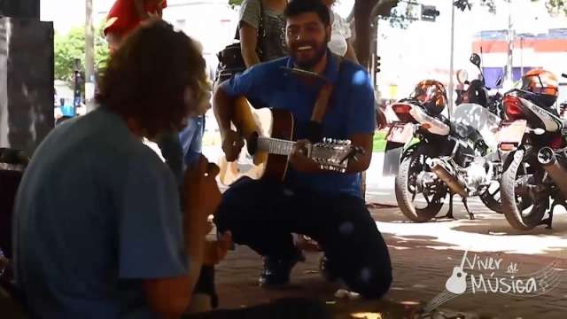 Tem de ter coragem para encarar um &quot;The Voice&quot; no Centro de Campo Grande