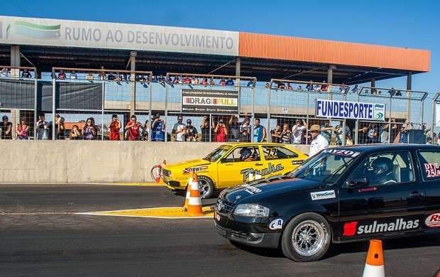 Copa Centro-Oeste de Arrancada acontece no aut&oacute;dromo da Capital