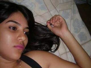 Thamara Arguelho de Assis, 21, está foragida desde a terça-feira (19)