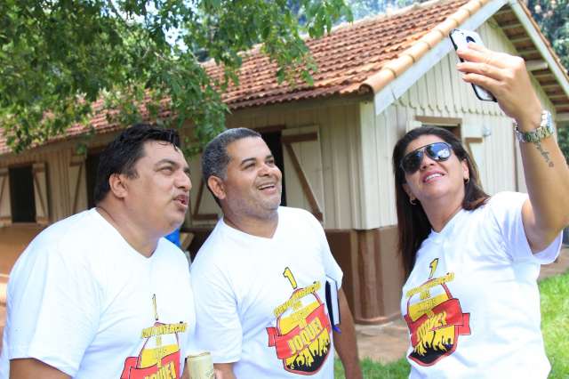 Com mem&oacute;rias do camp&atilde;o do Jockey Clube, amigos se reencontram depois de 30 anos