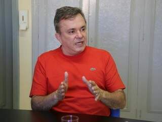 Deputado federal Vander Loubet concedeu entrevista em visita ao Campo Grande News (Foto: Guilherme Rosa)