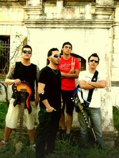 Banda Retorno Comum foi criada no ano passado em Ponta Porã. (Foto: Divulgação)