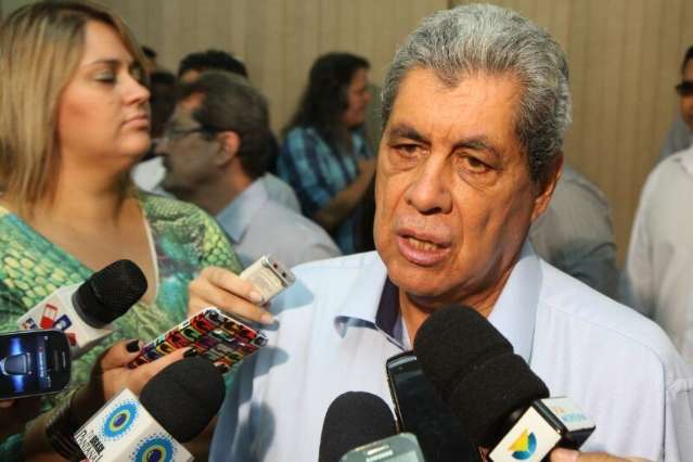 Governador cita tr&ecirc;s coisas que faz por Campo Grande, apesar de Bernal