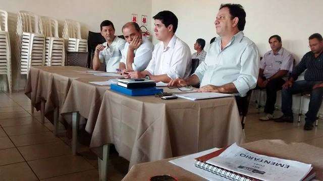 Termina sem acordo reuni&atilde;o entre sindicato e Eldorado por reajuste salarial