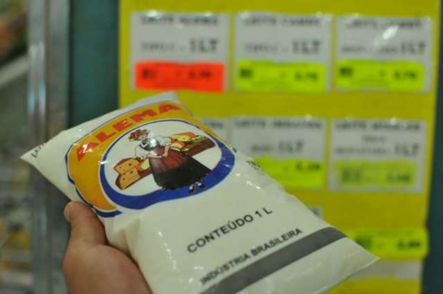Alimenta&ccedil;&atilde;o fica mais cara, mas infla&ccedil;&atilde;o de julho &eacute; a menor do ano 