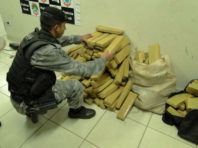Cigcoe apreende 265 quilos de maconha na sa&iacute;da para Terenos