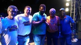 Pernambucano de 58 anos ganhou HB20 sorteado na Pra&ccedil;a do R&aacute;dio 