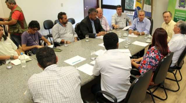 Em reunião com Zeca, Reinaldo confirma parceria para feira sobre reforma agrária
