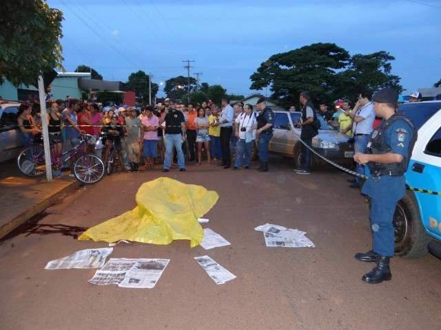 Poucos Dias Ap S Deixar Unei Adolescente De Anos Morto A Tiros