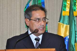 Luiz Antonio Cavassa de Almeida em discurso durante solenidade de posse. (Foto: João Garrigó)