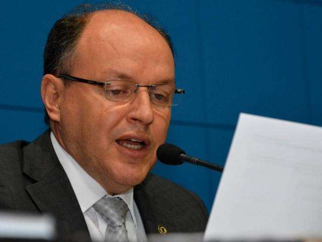 Assembleia p&otilde;e deputado investigando colega e anuncia ponto eletr&ocirc;nico
