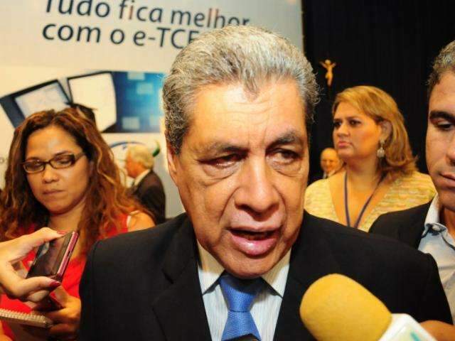 Puccinelli garante n&atilde;o ter lado em disputa no diret&oacute;rio do PMDB