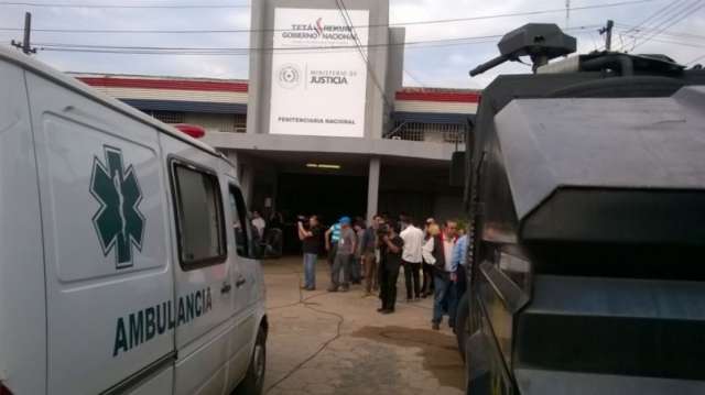 PCC lidera rebeli&atilde;o em pres&iacute;dio onde est&atilde;o matadores de Rafaat