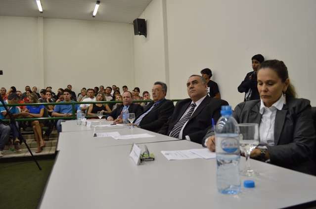 Ap&oacute;s ser preso por den&uacute;ncia de corrup&ccedil;&atilde;o, outro vereador &eacute; cassado