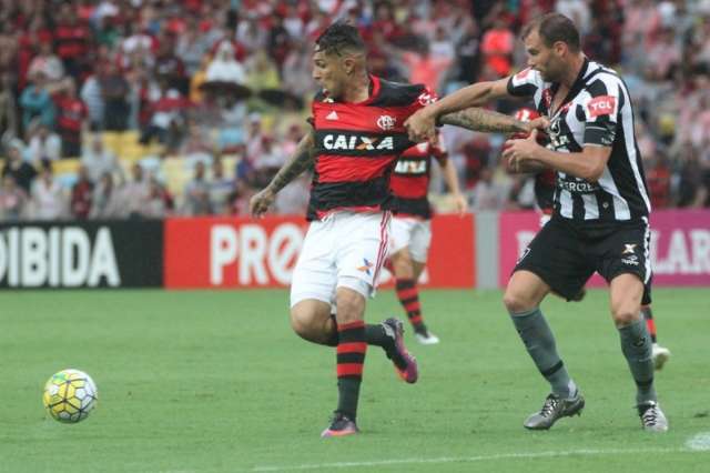 Flamengo e Botafogo empatam e Palmeiras pode disparar na liderança