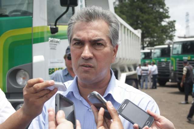 Azambuja diz que define disputa ao senado ou governo s&oacute; em 2014