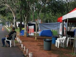 Esvaziamento no acampamento no Parque dos Poderes: movimento dos policiais civis começa a perder força. 