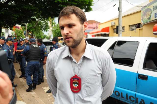 Pol&iacute;cia prende 4 por venda ilegal de rem&eacute;dios no Camel&oacute;dromo