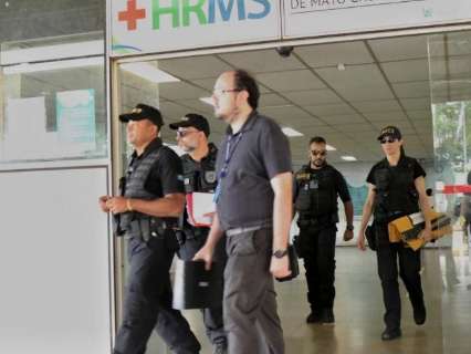 Diretor do Hospital Regional é preso por posse ilegal durante operação